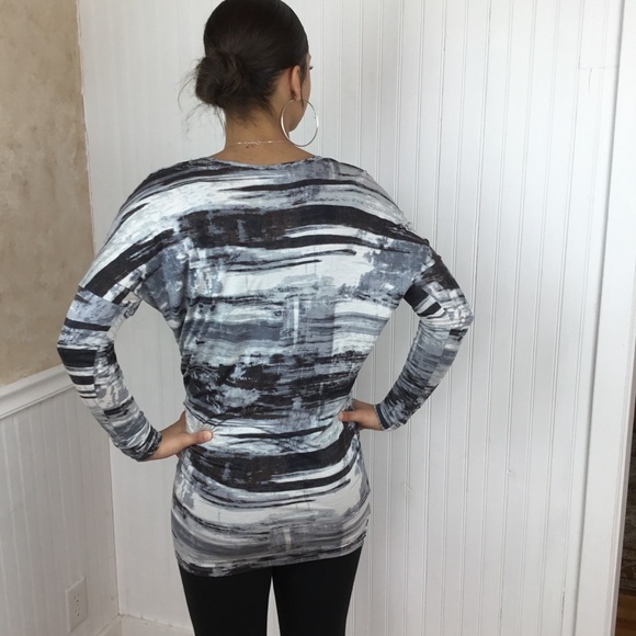 CAbi #130 Paint Brush Dolman Tunic Top - Picture 3 of 5